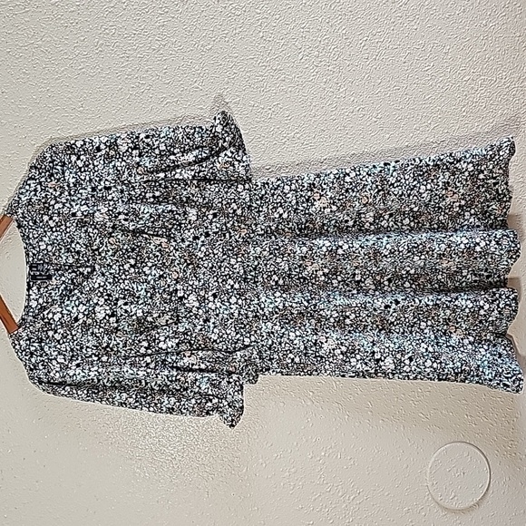 VERO Moda Floral Dress - Picture 5 of 10